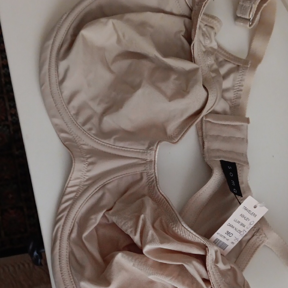 Soma 38D Underwire Women's Dark Nude  Bra